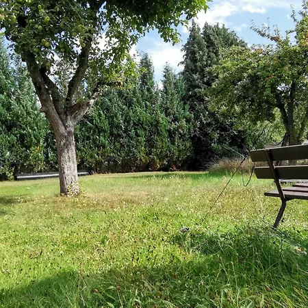 Privates 40qm Mit 2 Betten, Eigener Dusche, Bad Und Wc, Gratis Parkplatz Und Wifi, Kellerwohnung, Eigener Eingang ,top Lage カッセル